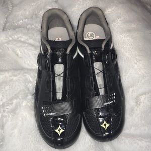 Bodygeometry spin shoes size 9